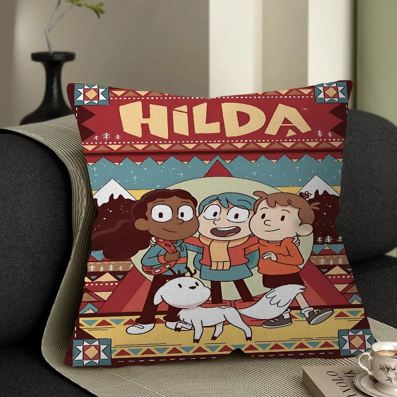 Christmas Hilda Cover Throw Pillow